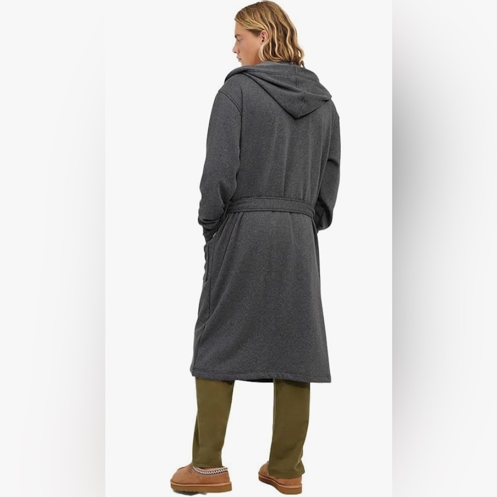 UGG Men’s Robe - Picture 2 of 3